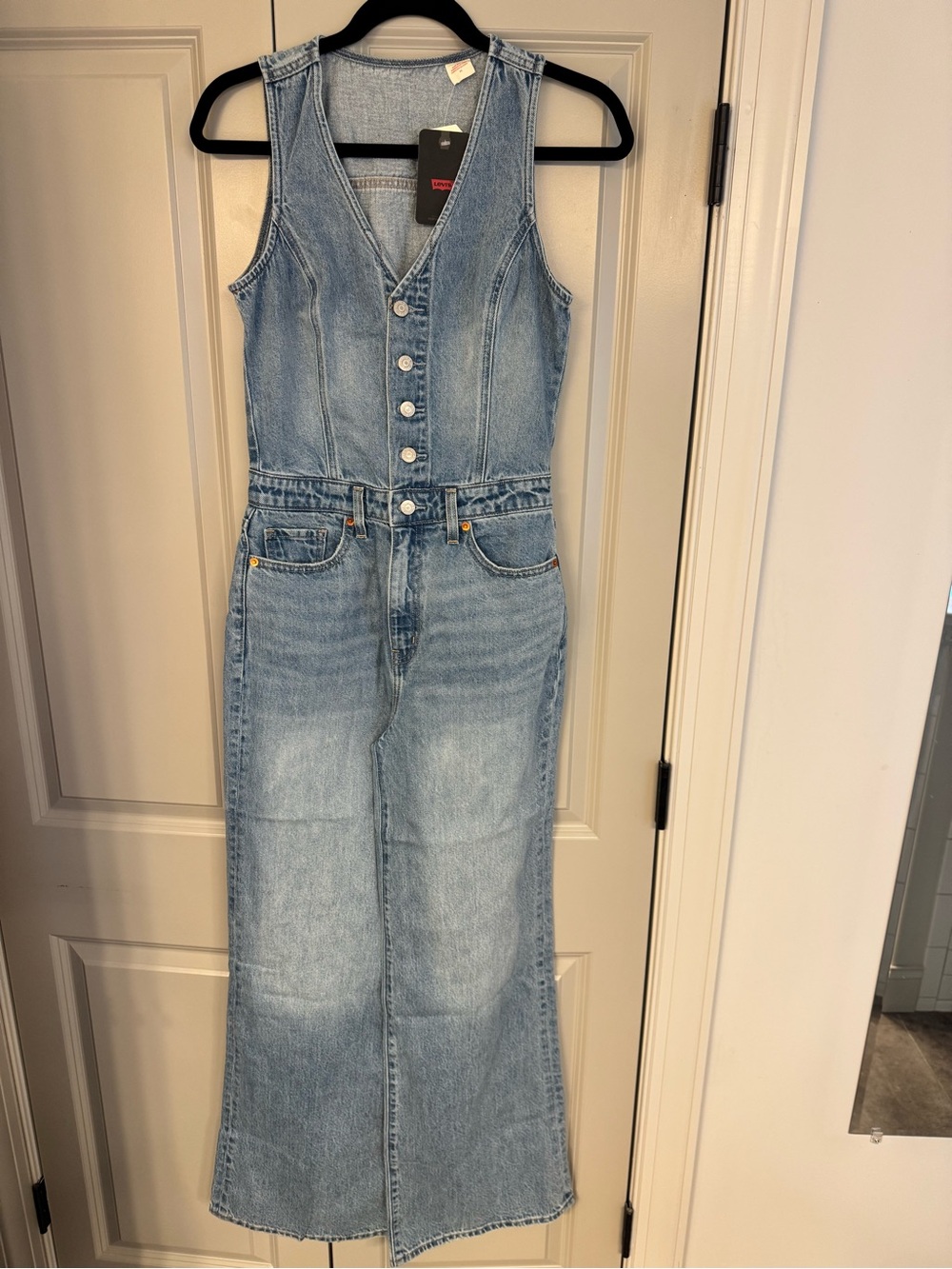 Levi's Light Blue Denim Button-Front Sleeveless Jumpsuit - Picture 5 of 12